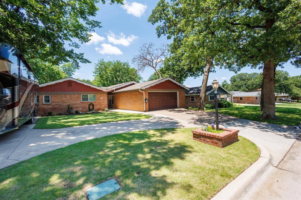 Bedford, TX 76022,841 Patti Drive