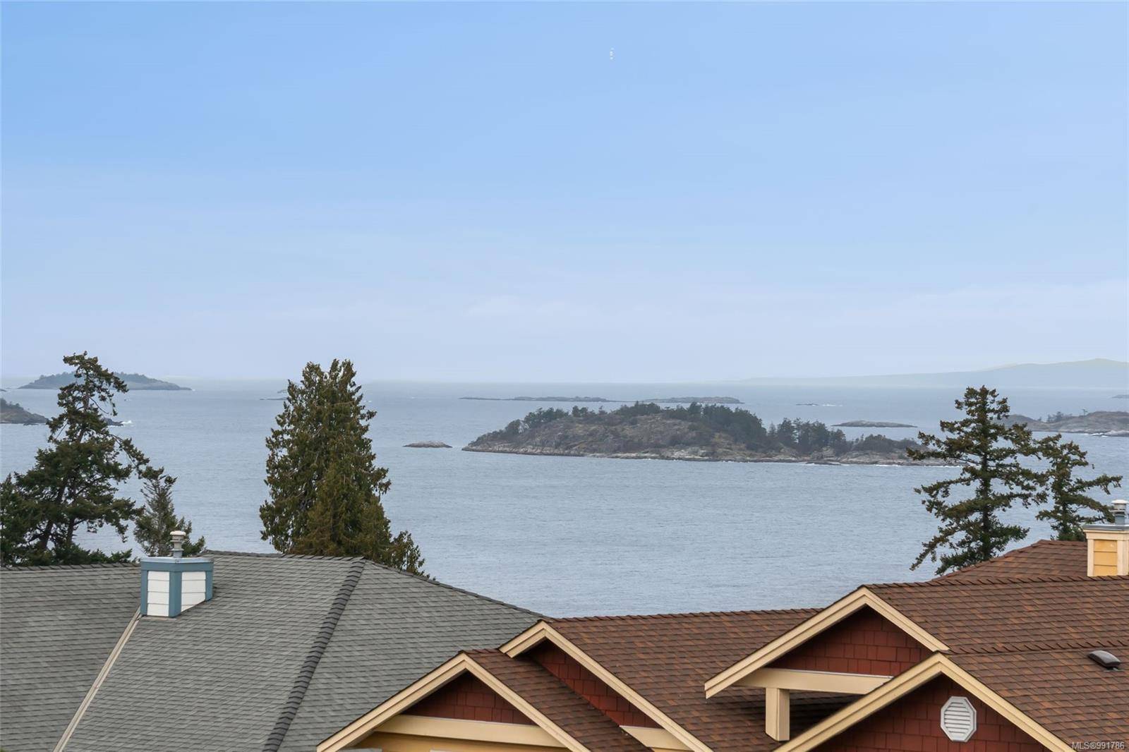 Nanaimo, BC V9V 1V5,6448 Peregrine Rd