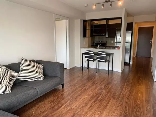 Toronto E07, ON M1S 0K5,151 Village Green SQ #1806