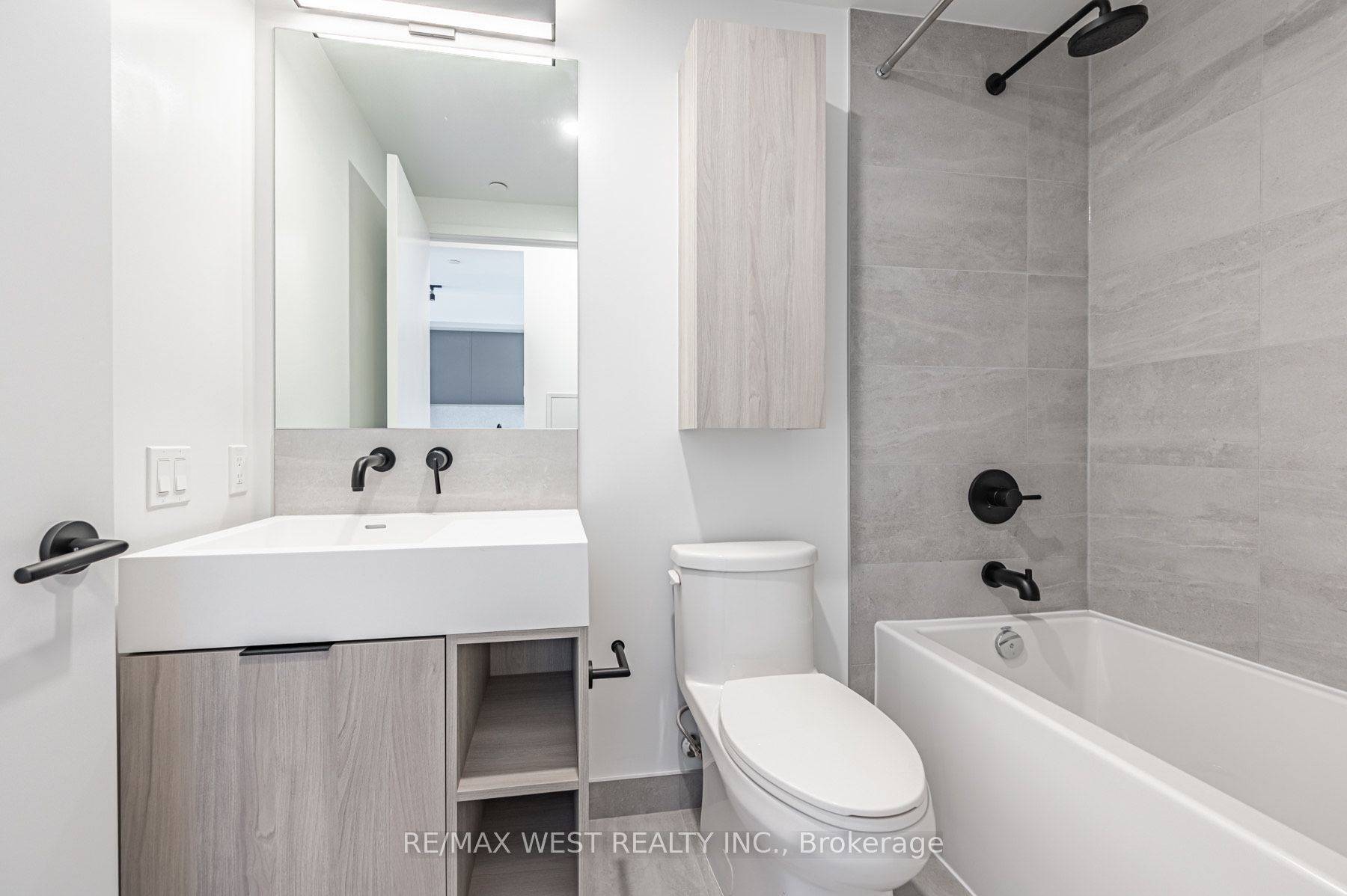 Toronto C01, ON M5V 2G7,108 Peter ST #2601