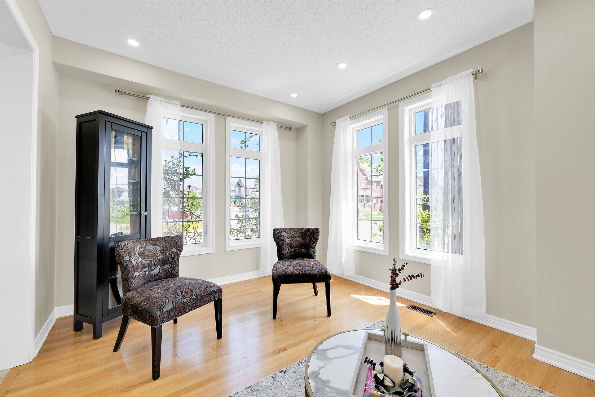 Hamilton, ON L0R 2H7,123 Attridge CRES