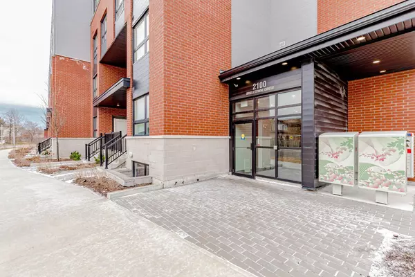 Toronto E05, ON M1W 0A6,2100 Bridletowne CIR #102