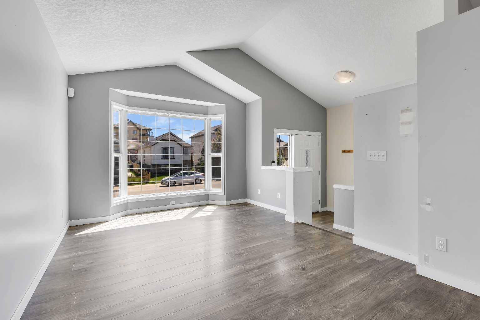 Calgary, AB T2Y4T4,187 Eversyde CIR Southwest