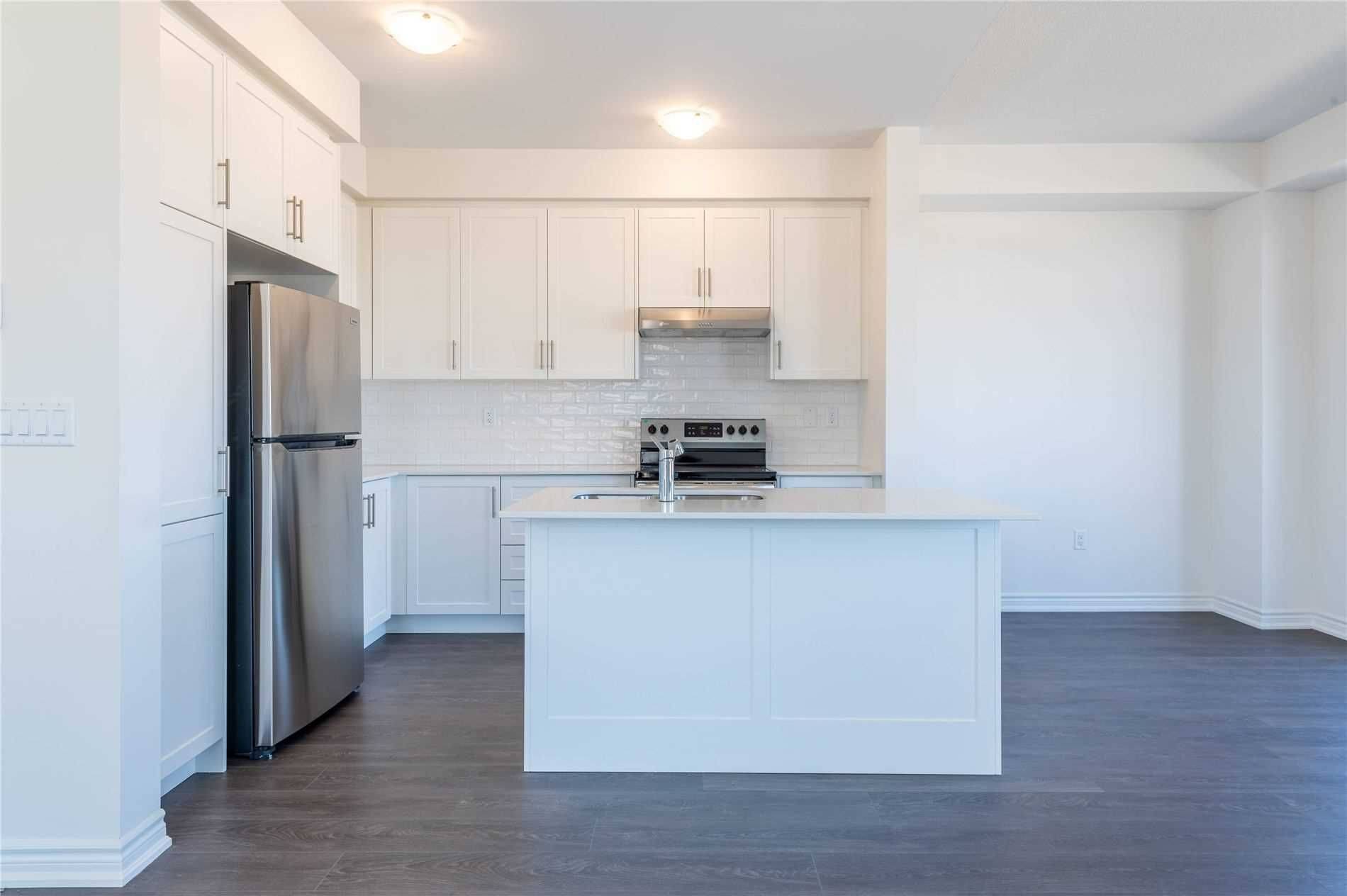 Barrie, ON L9J 0R5,73 Greer ST