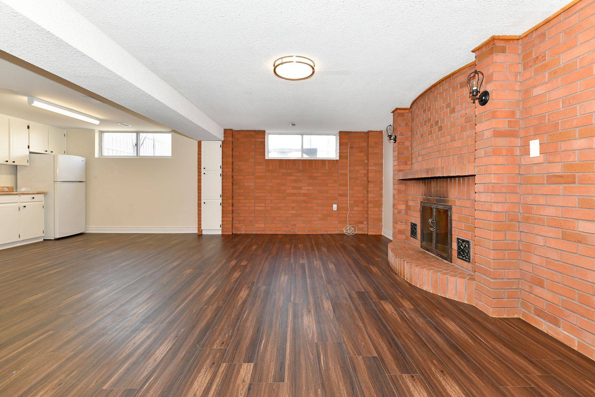 Toronto W05, ON M3K 1S3,128 Maniza RD #Lower
