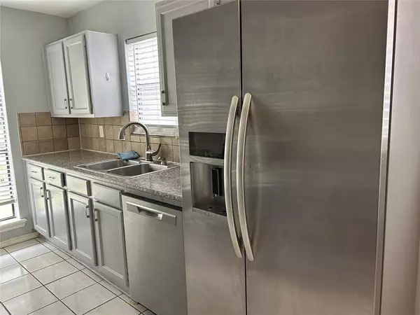 The Colony, TX 75056,4932 Arbor Glen Road