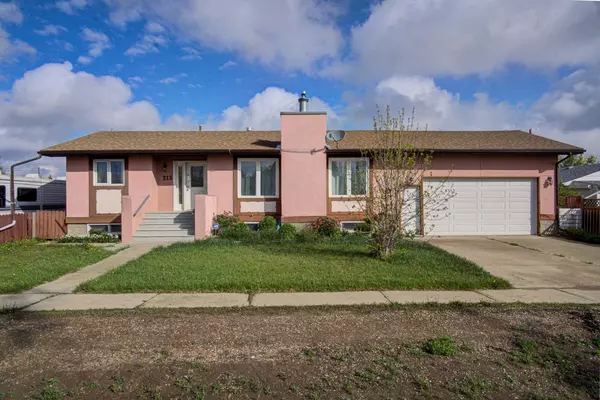 213 2 AVE S, Champion, AB T0L0R0
