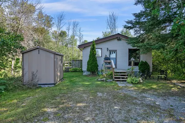 Kawartha Lakes, ON K0M 1K0,15 Cedar Nook RD