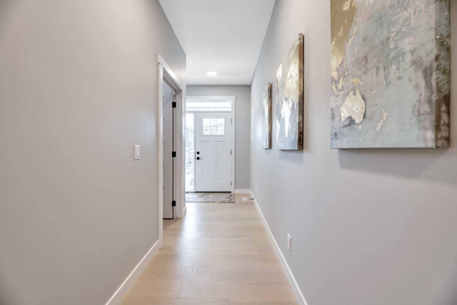 Calgary, AB T3P 1S4,277 Ambleside AVE NW