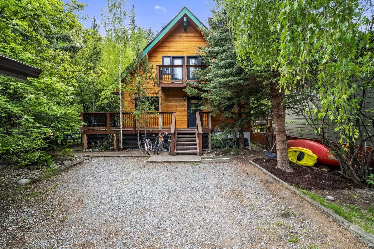 Canmore, AB T1W 2L6,134 Rundle CRES