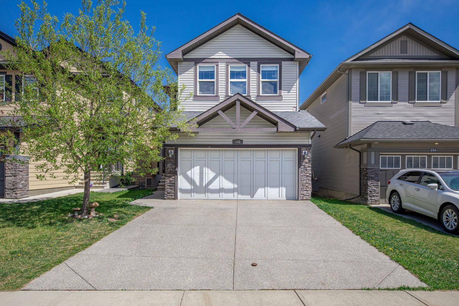 Calgary, AB T3R 0K2,248 Sage Bank GRV NW