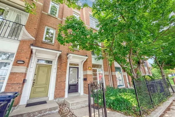 886 Pape AVE, Toronto E03, ON M4K 3T8