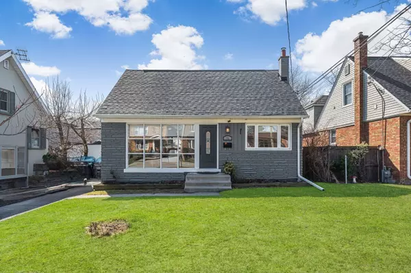 75 Alder CRES, Toronto W06, ON M8W 1E1