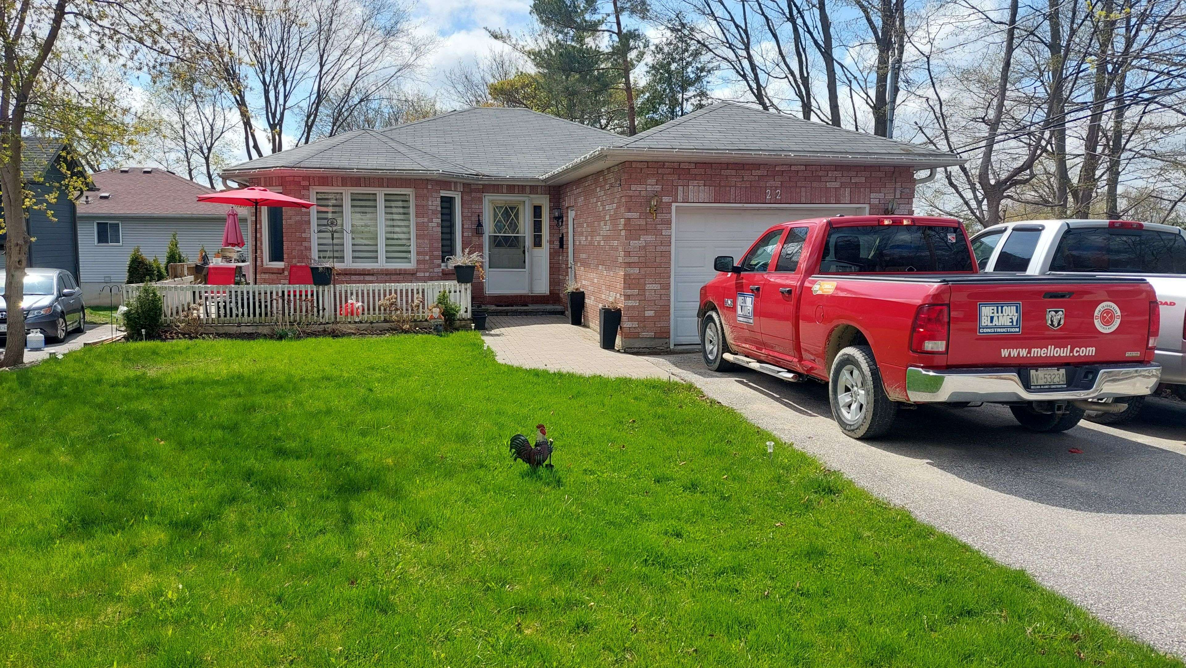 22 Pineway AVE #Main Floor, Georgina, ON L4P 3V9