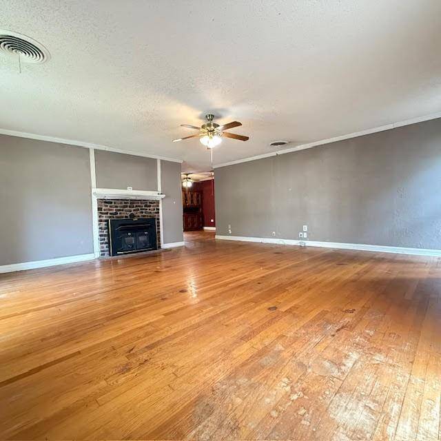 Fort Worth, TX 76110,2721 6th Avenue