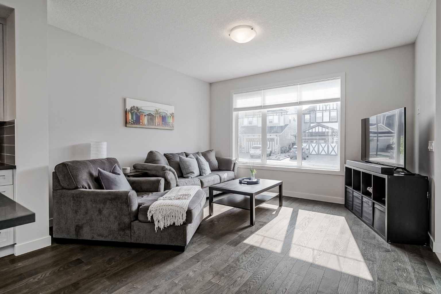 Cochrane, AB T4C 2S3,57 Sunrise WAY