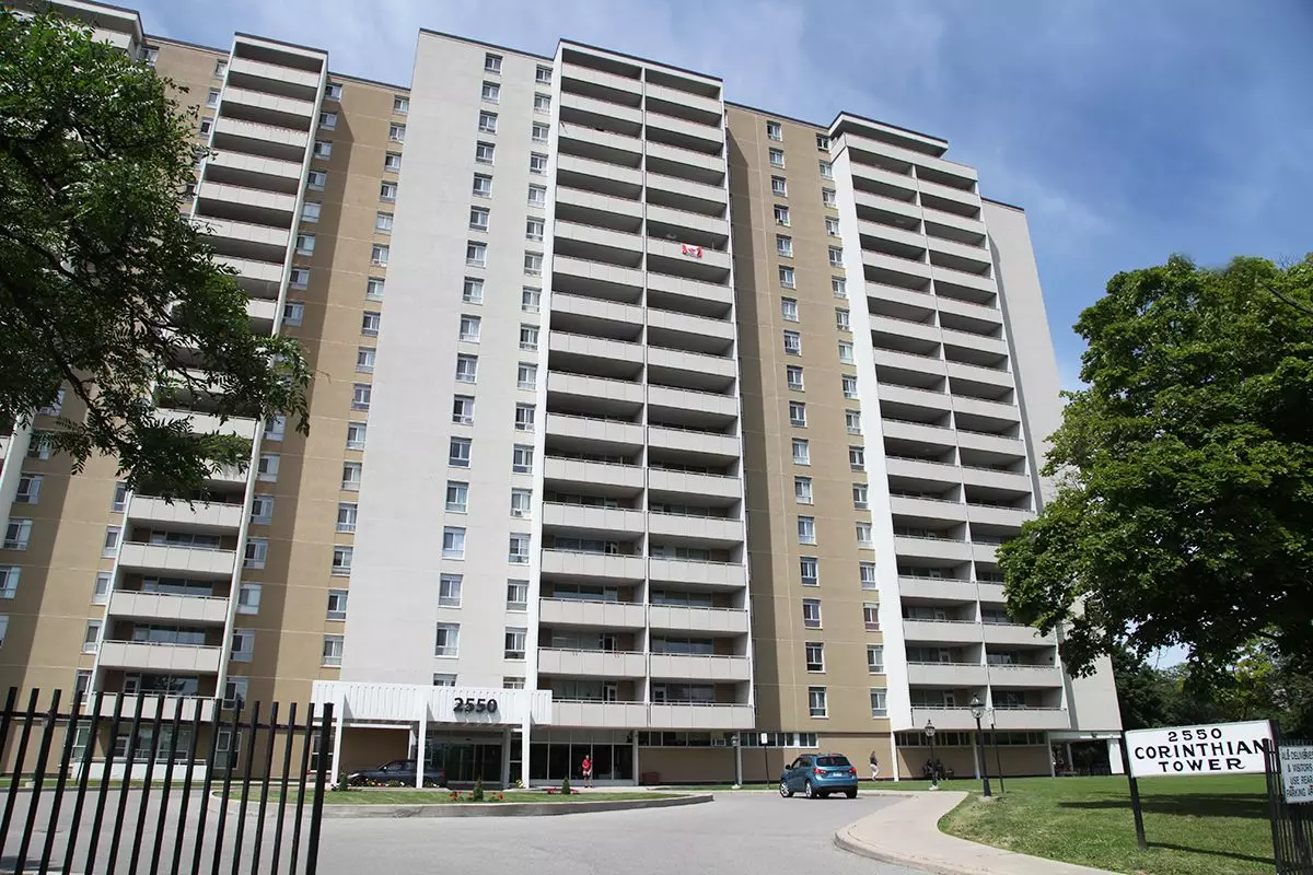 Toronto E05, ON M1W 1H9,2550 Pharmacy AVE #610