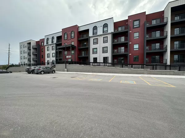 1 Chef LN #314, Barrie, ON L9J 0T1