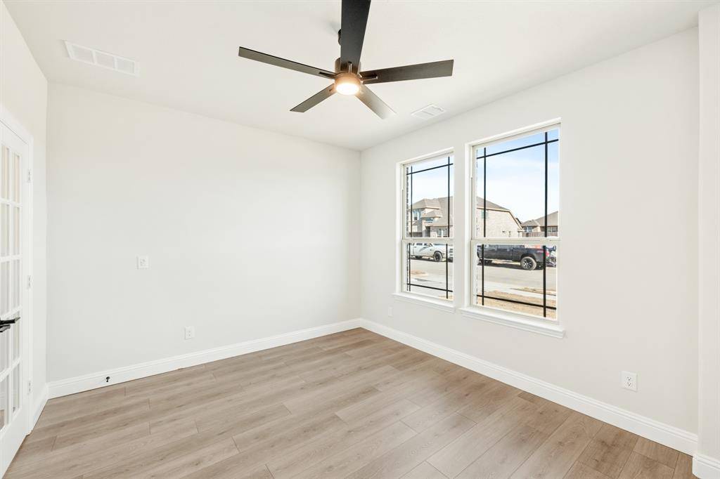 Sanger, TX 76266,178 Creekside Drive