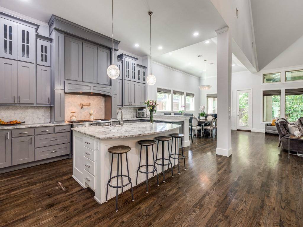 Dallas, TX 75214,3932 Frontier Lane
