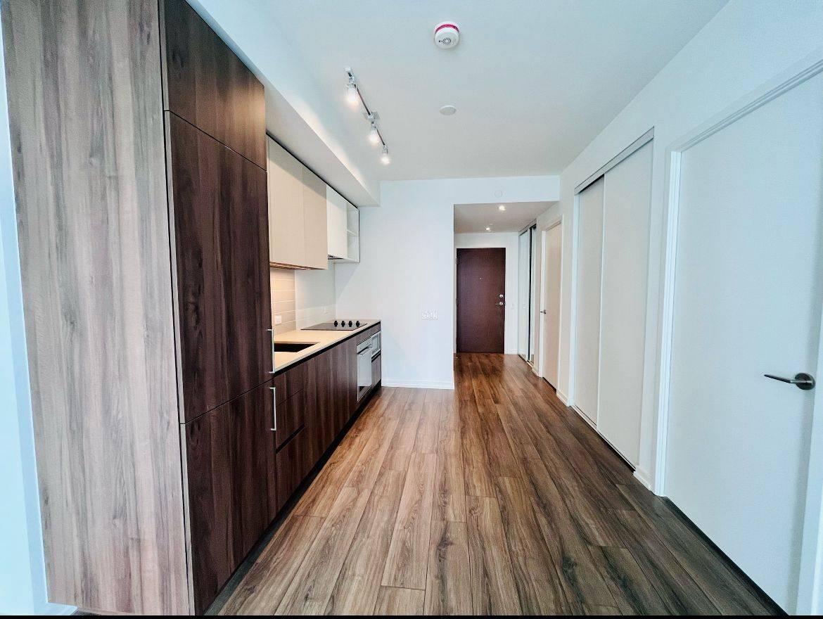 Vaughan, ON L4K 0K9,7890 Jane ST #3503