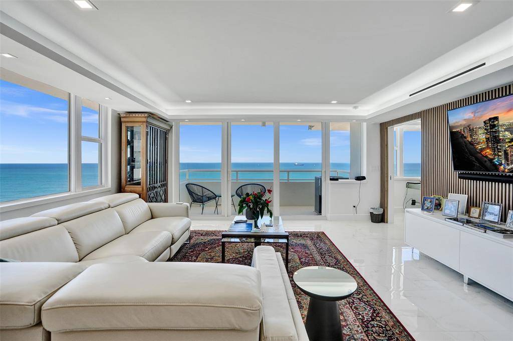 545 S Fort Lauderdale Beach Blvd #1701, Fort Lauderdale, FL 33316