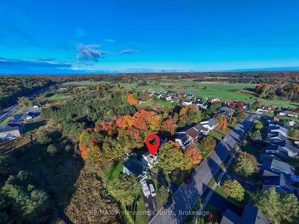 Bracebridge, ON P1L 1Y5,26 COATES AVE