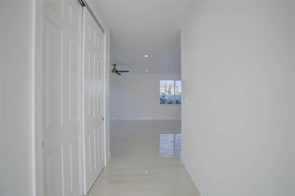Pompano Beach, FL 33062,3229 NE 7th St #WEST