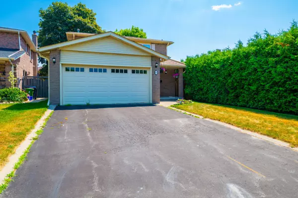 Toronto E11, ON M1B 2M1,47 Farmhill CT