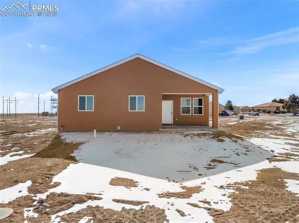 Pueblo, CO 81007,981 E Waverly DR