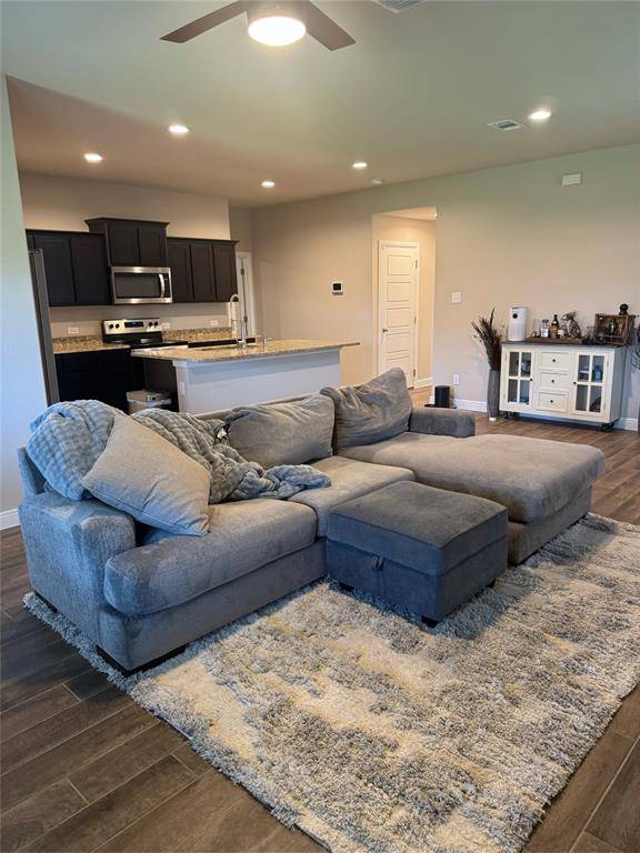Alvarado, TX 76009,716 Griffith Park Trail