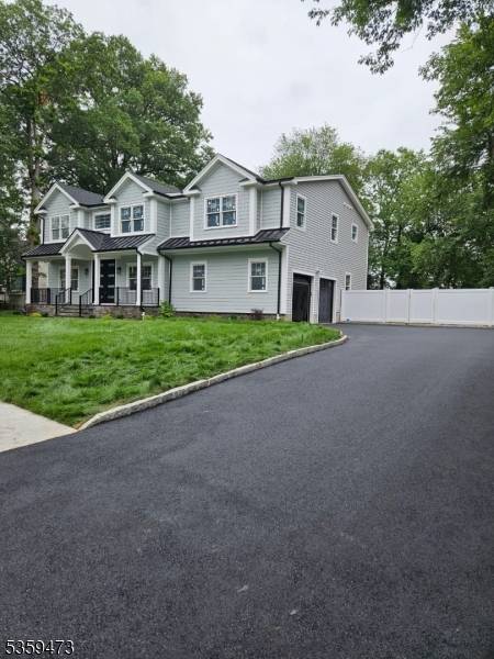Fanwood Boro, NJ 07023,32 North Ave