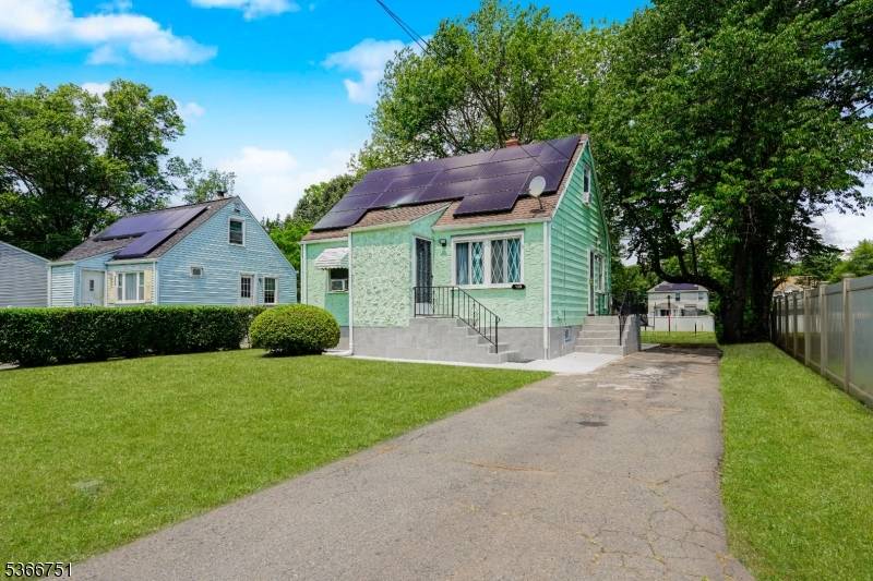139 Churchill Ave, Franklin Twp., NJ 08873