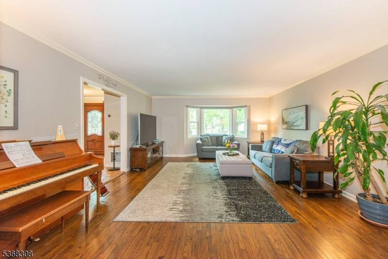 Montville Twp., NJ 07045,27 Brittany Rd