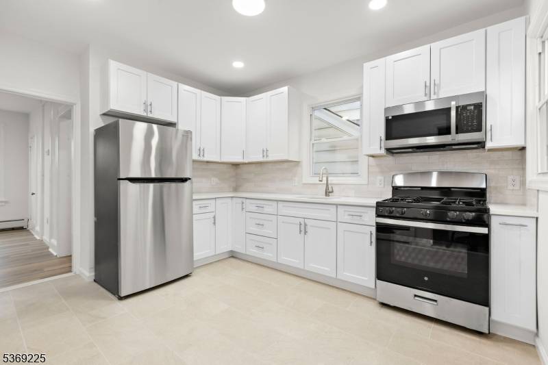 Prospect Park Boro, NJ 07508,325 N 7Th St