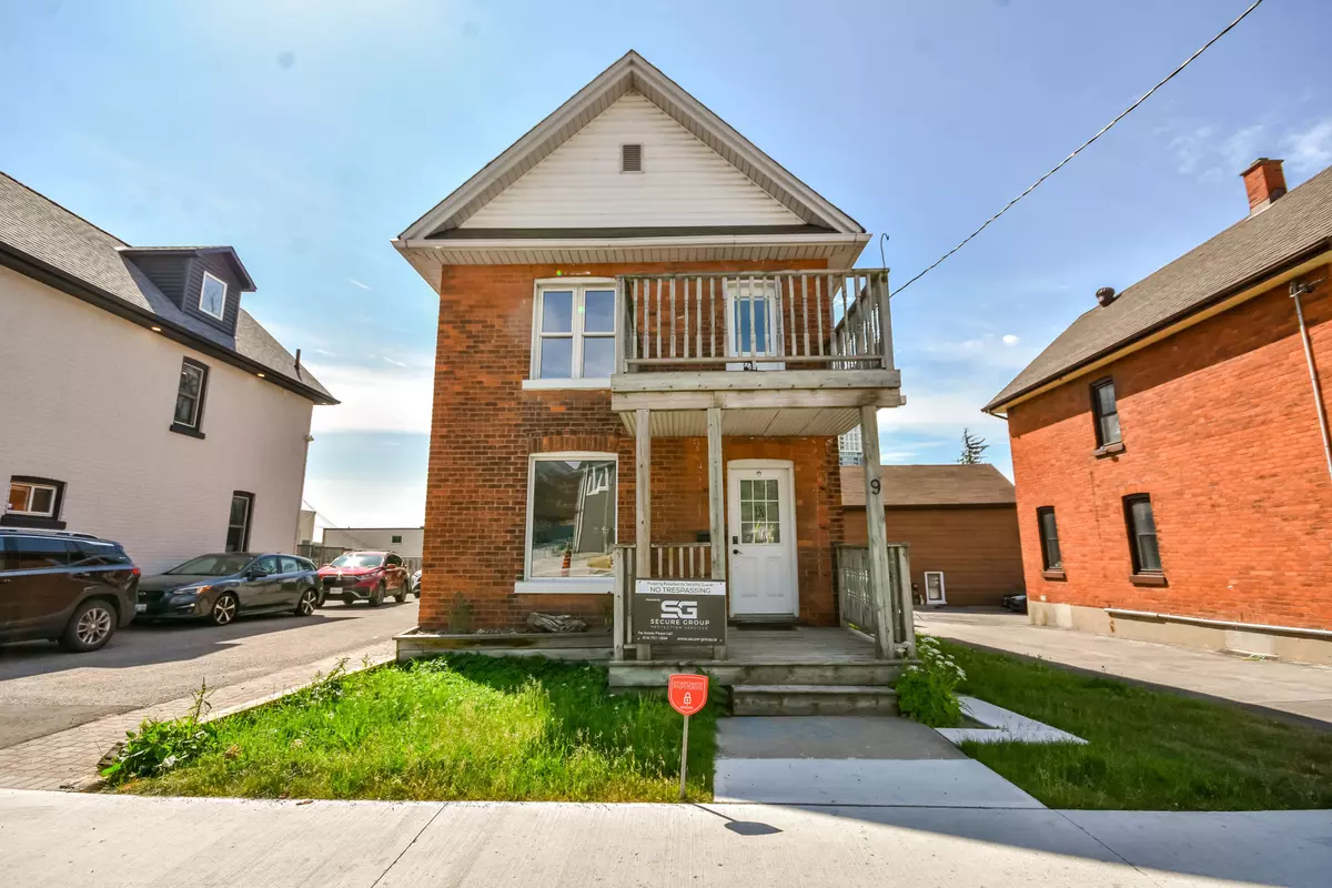 Barrie, ON L4N 1H9,9 Sophia ST W