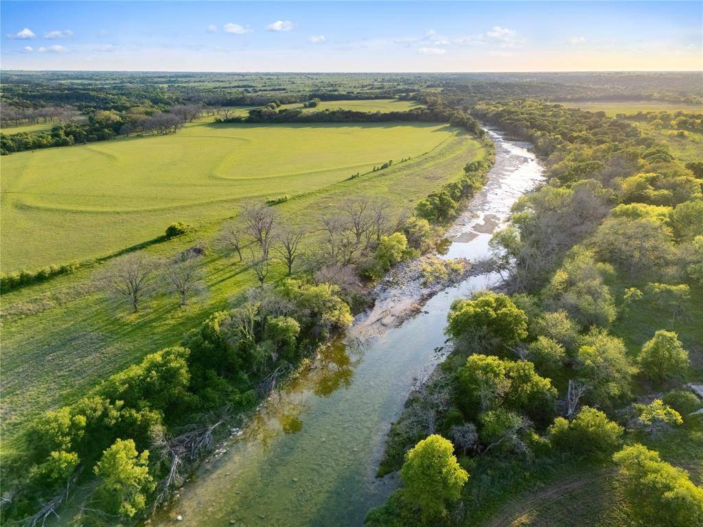 85 ac. Tract 3 New Windsor Parkway, Mcgregor, TX 76657