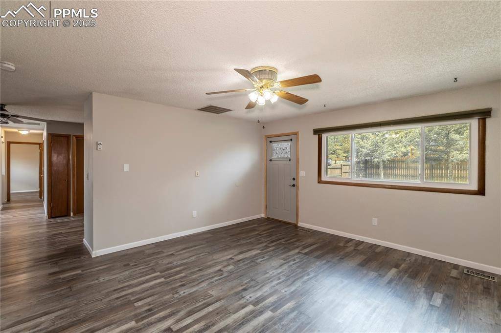 Woodland Park, CO 80863,780 W Kelleys RD