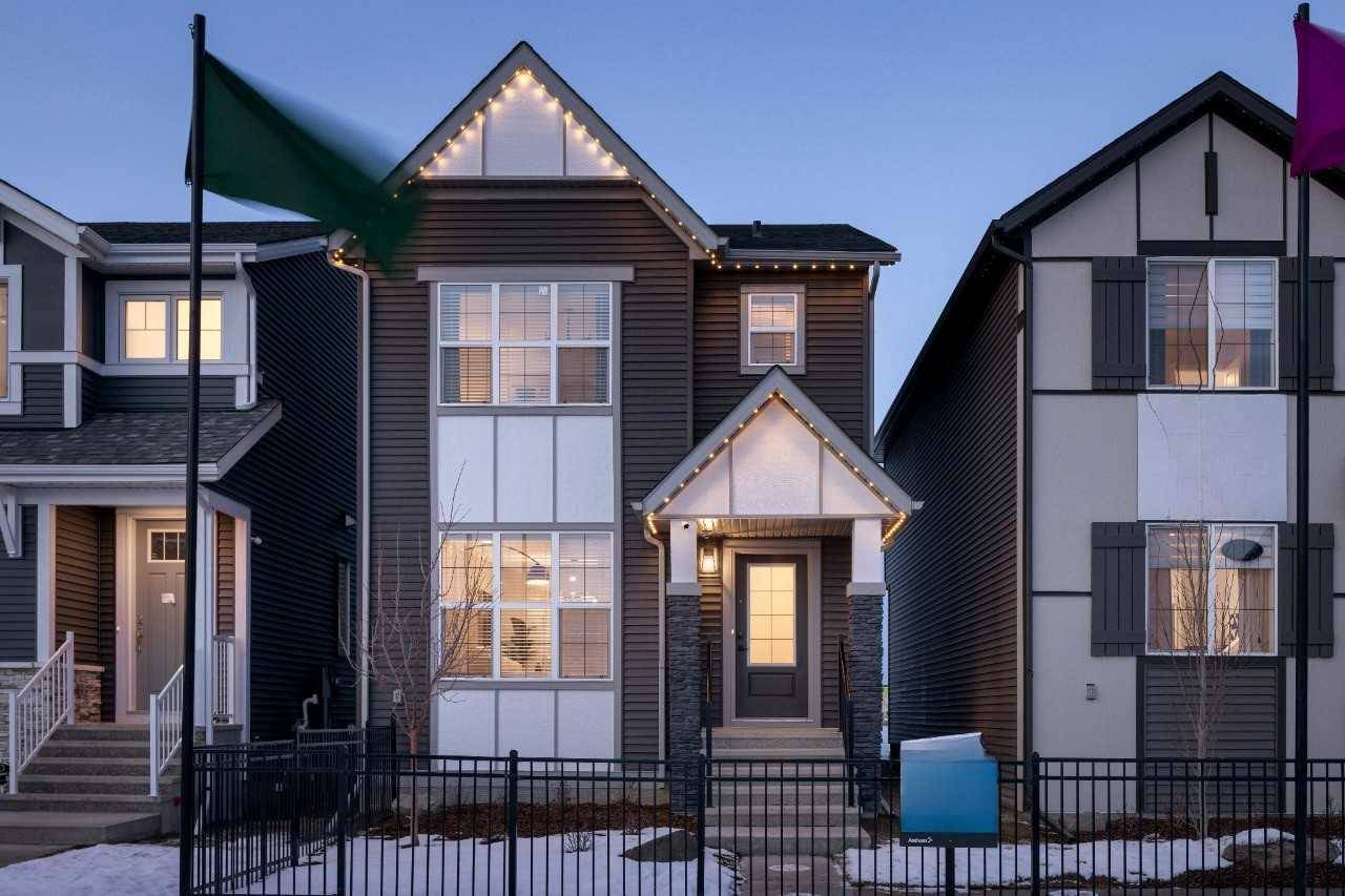 92 Corner Glen AVE NE, Calgary, AB T3N2L7