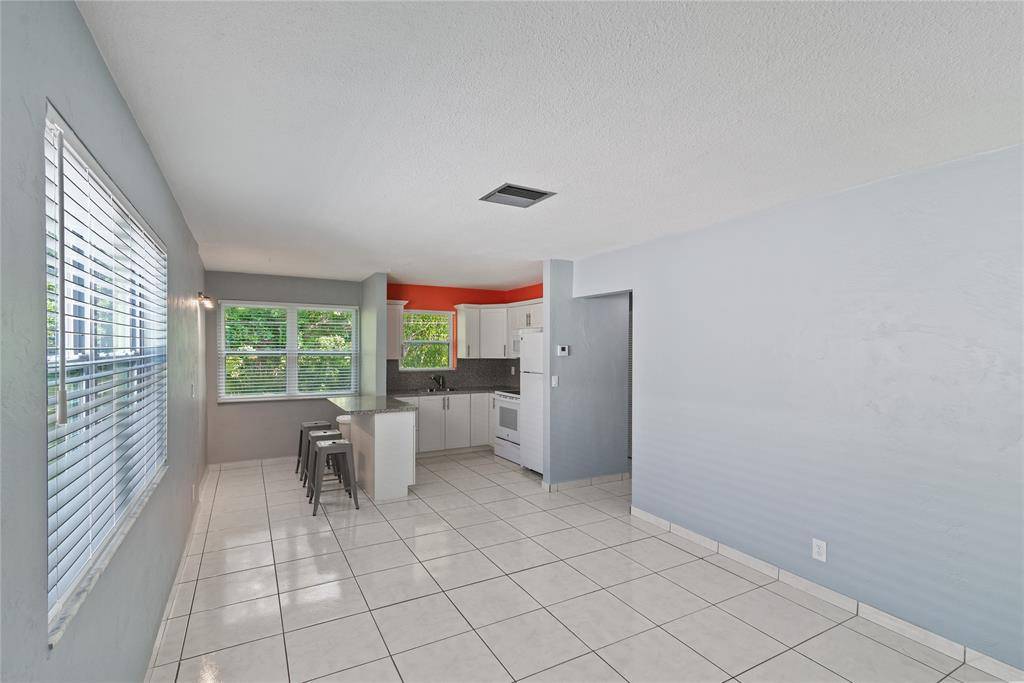 1301 N 12th Ct #4B, Hollywood, FL 33019