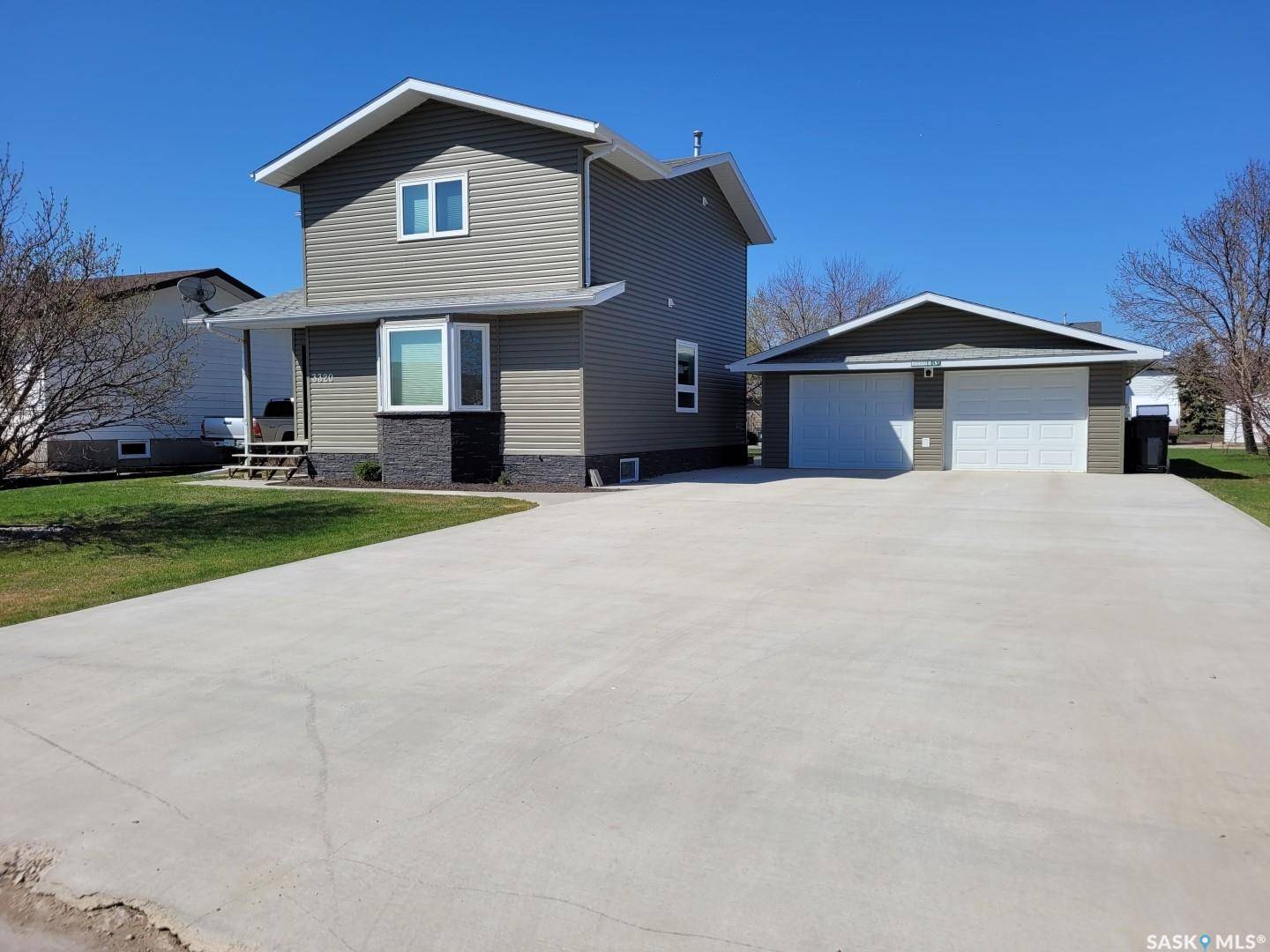 3320 3rd STREET NE, Carrot River, SK S0E 0L0