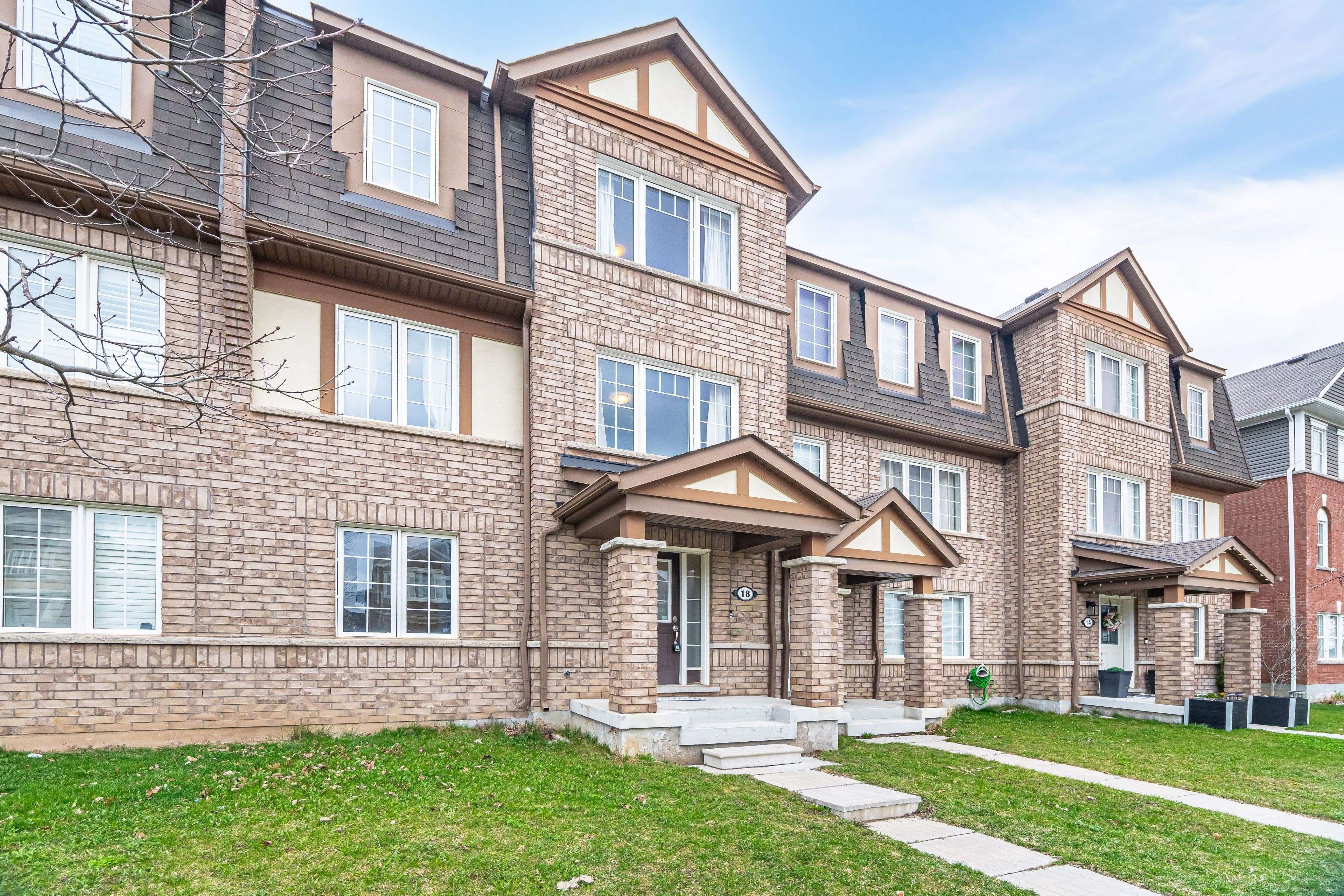 18 Allium RD, Brampton, ON L7A 4H5