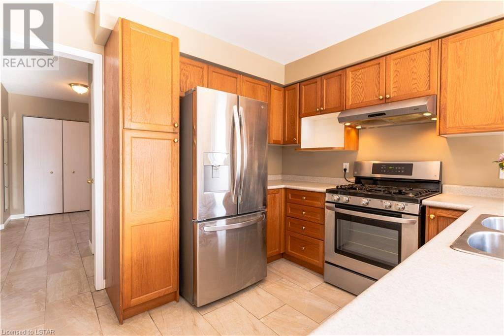 London North, ON N6H 5R6,905 Redoak AVE