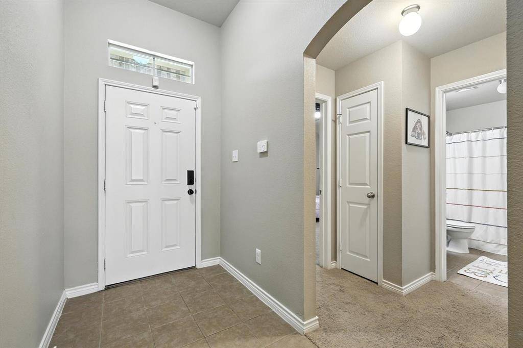 Fort Worth, TX 76052,729 Poncho Lane