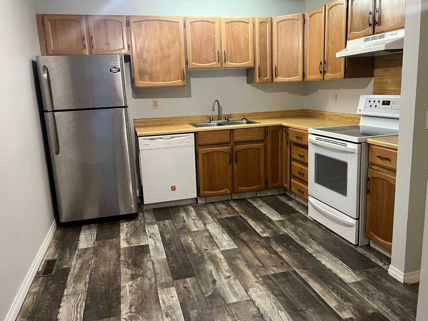Calgary, AB T2A 6N9,108 Abadan CRES NE