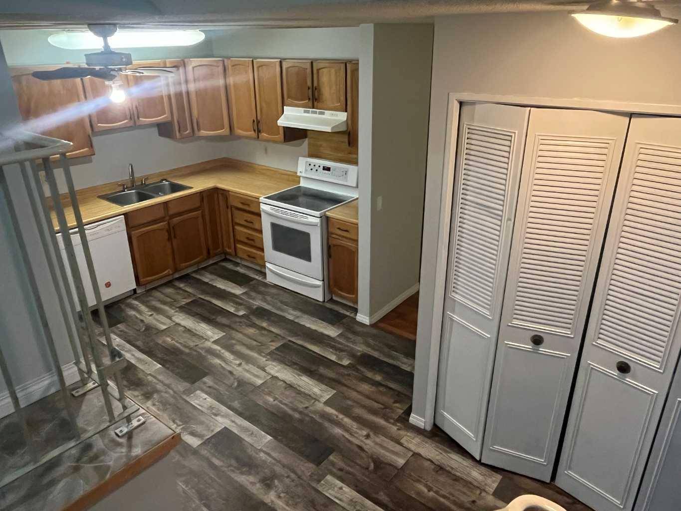 Calgary, AB T2A 6N9,108 Abadan CRES NE