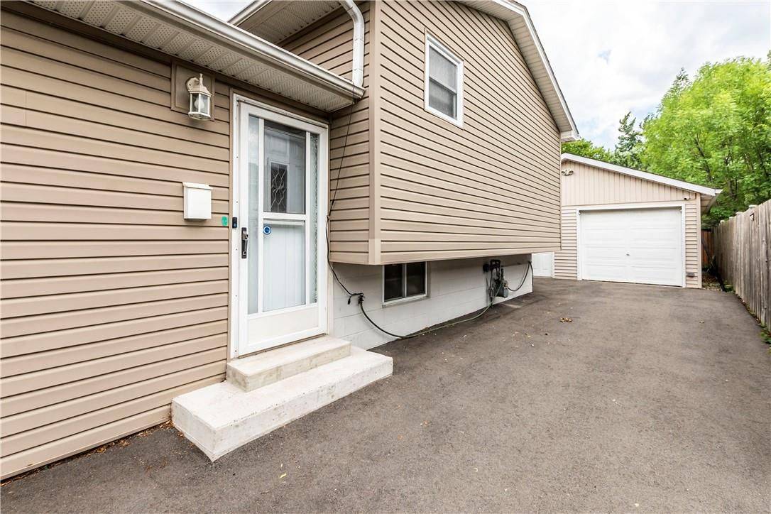 Hamilton, ON L8T 4N5,25 Behan ST