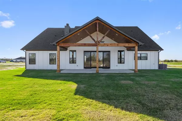 Caddo Mills, TX 75135,5125 Fox Trot