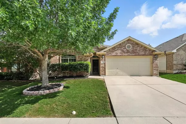 Fort Worth, TX 76052,729 Poncho Lane