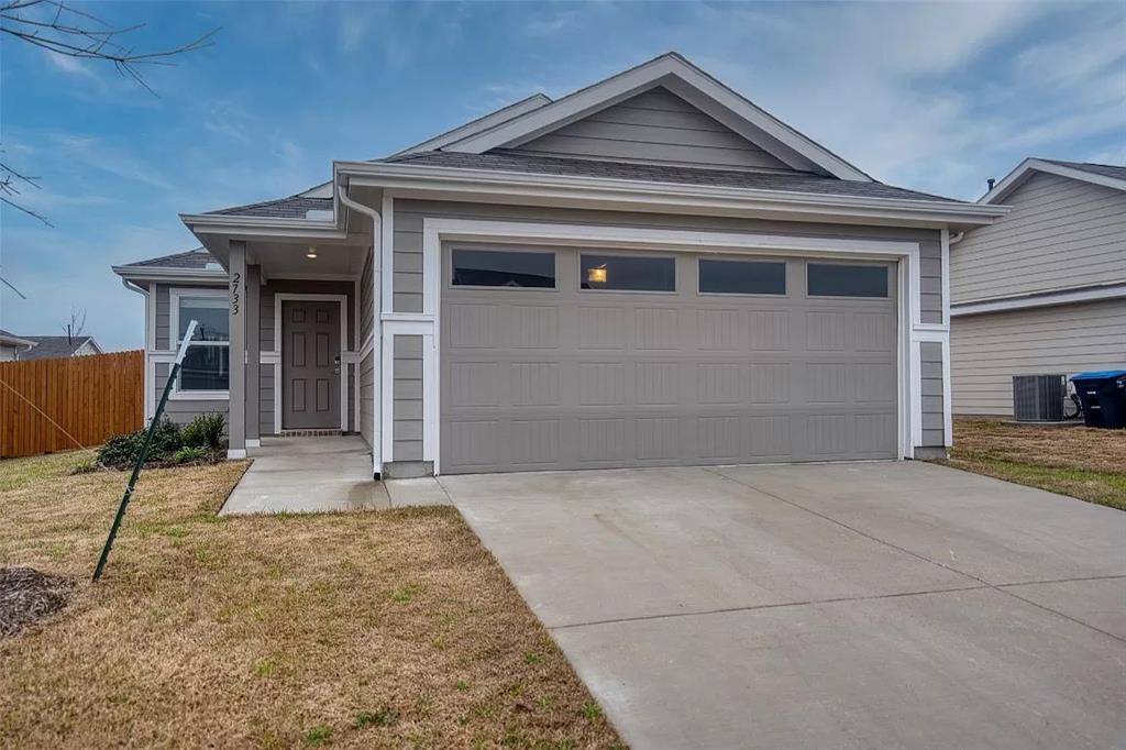 2733 Slatewood Drive, Fort Worth, TX 76179